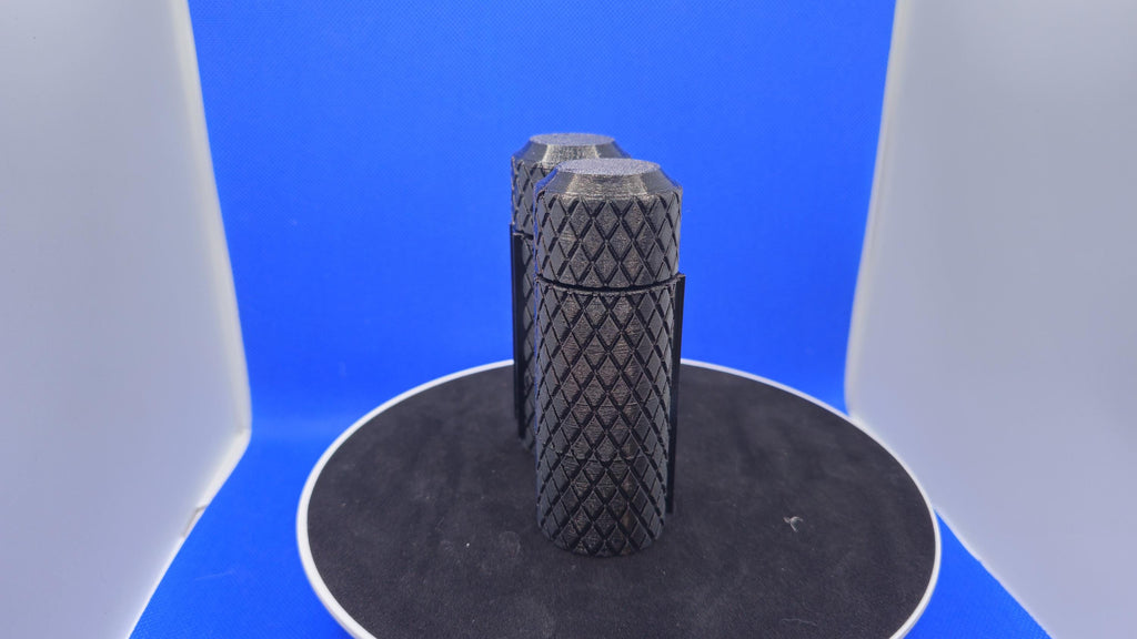 Waterproof PETG Capsule – 4" Dry Container with TPU Gasket for Beach Adventures