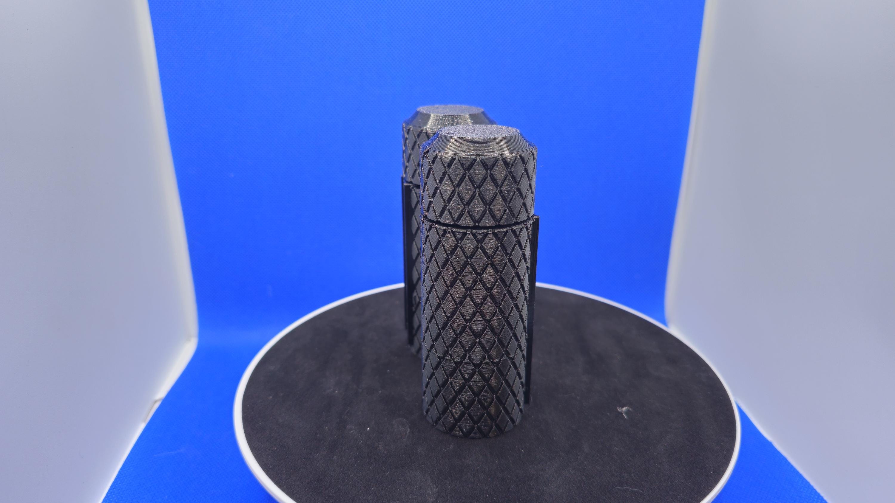 Waterproof PETG Capsule – 4" Dry Container with TPU Gasket for Beach Adventures