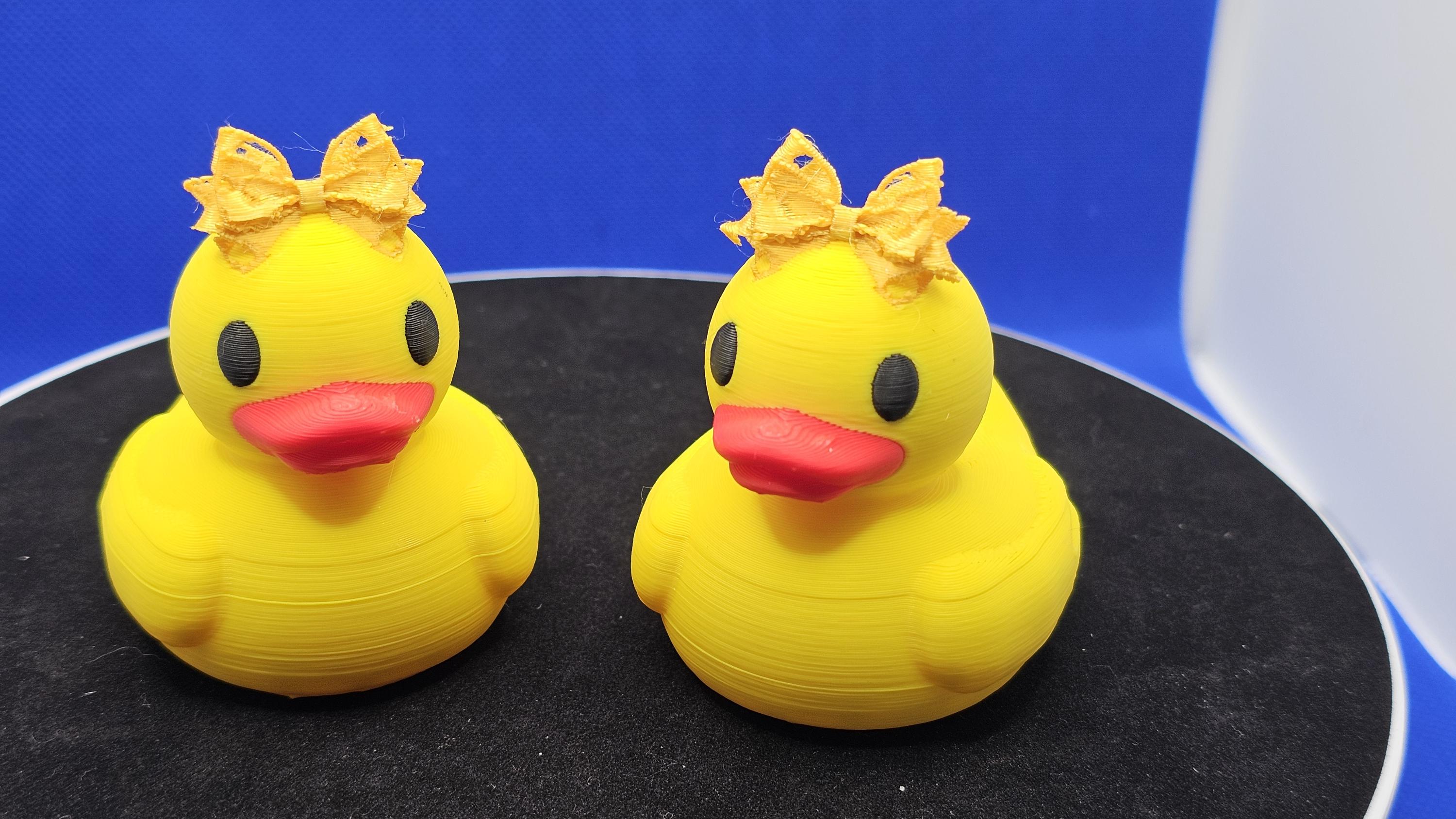 3D Printed Duck with a small Bow – Cruise Duck Hunt Collectible Toy