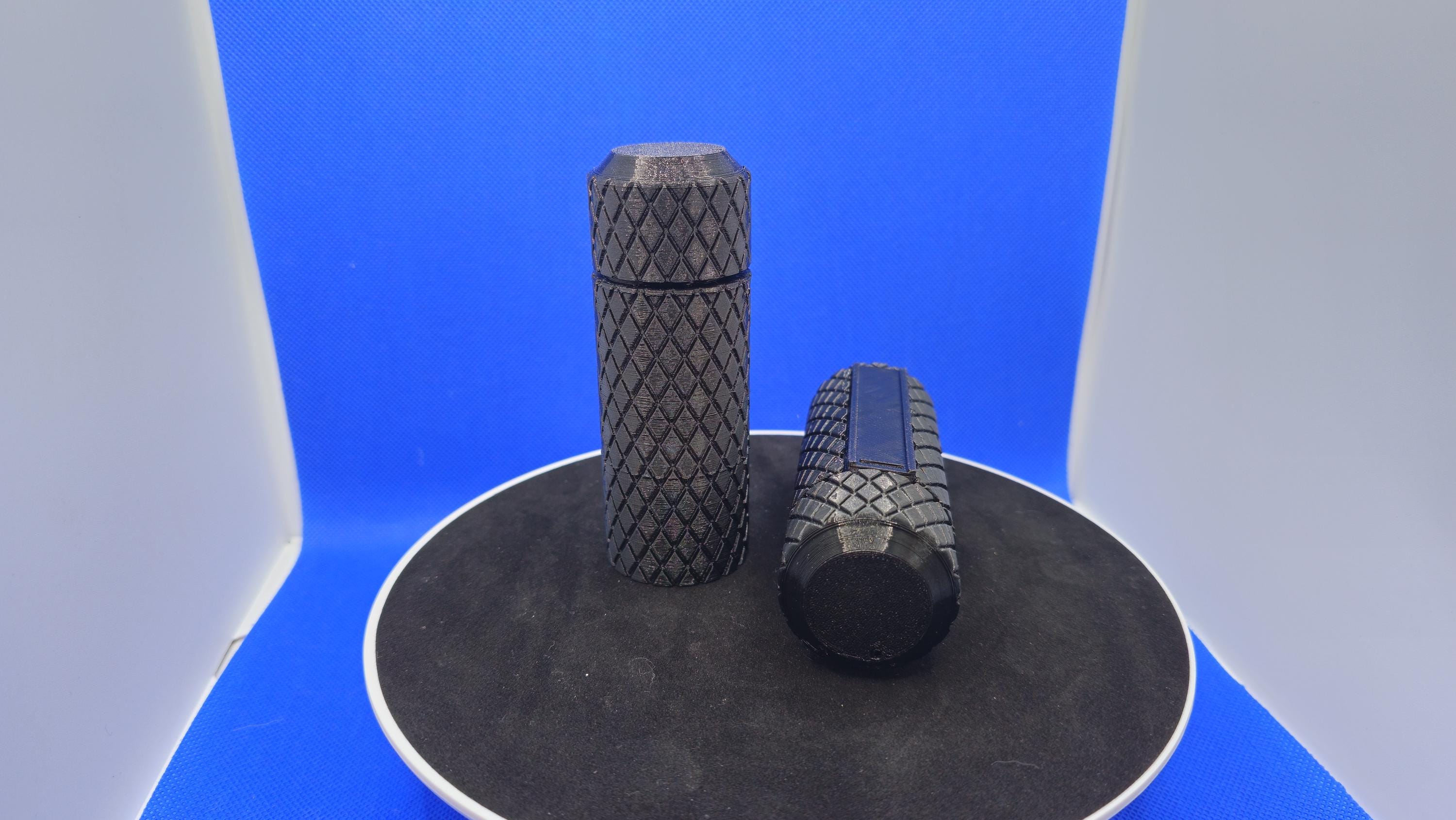 Waterproof PETG Capsule – 4" Dry Container with TPU Gasket for Beach Adventures