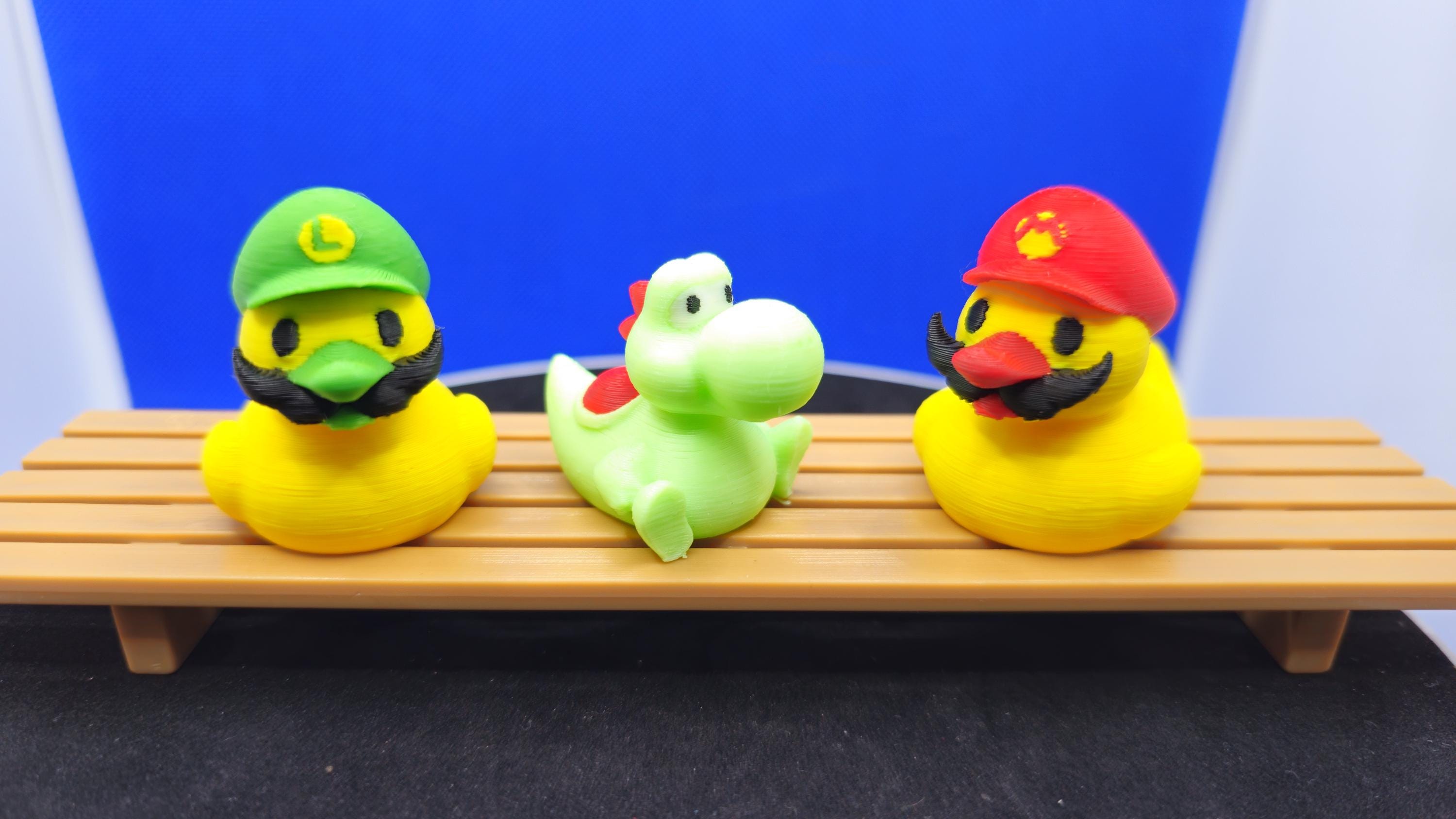 Luigi-Style Green Hero Duck Figurine • PLA Collectible for Cruise Fun