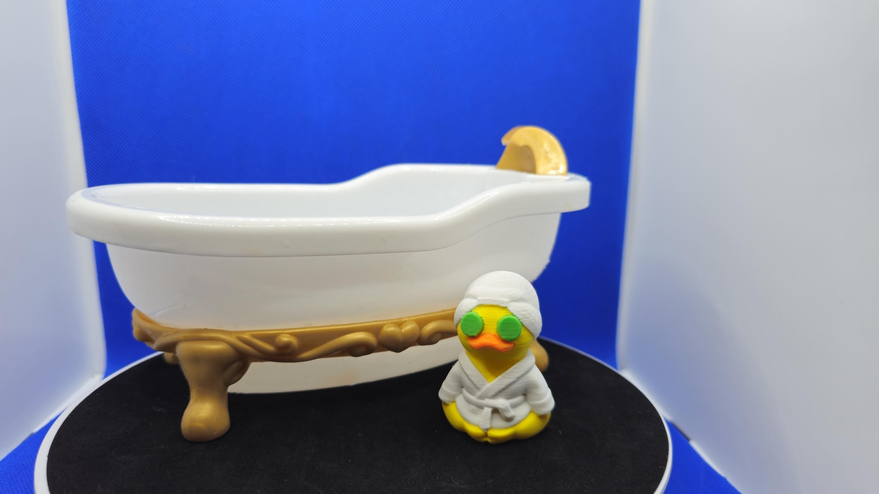Spa Day Duck: Robe, Cucumber Eyes, Relaxation Theme, Cruise Duck Hunt Toy