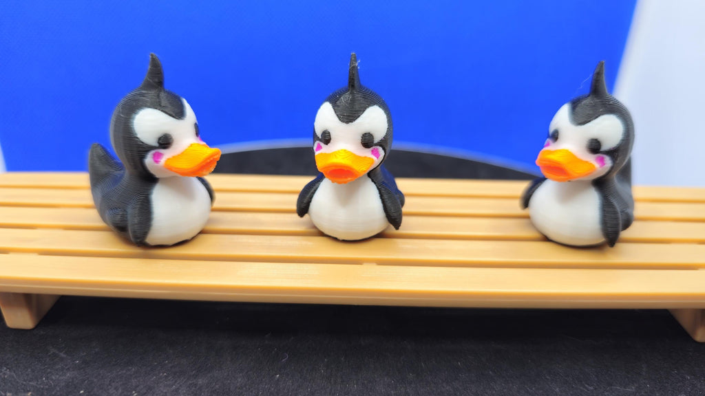 Orca Duck – Killer Whale Mini Duck Figurine – Black & White Ocean Duck – Cruise Duck Hunt Toy – 3D Printed Collectible