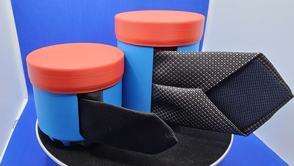 Tie Winder Travel Organizer | Compact Tie Holder for Cruises & Business Trips | No‑Wrinkle Storage | 3D Printed Travel Accessory