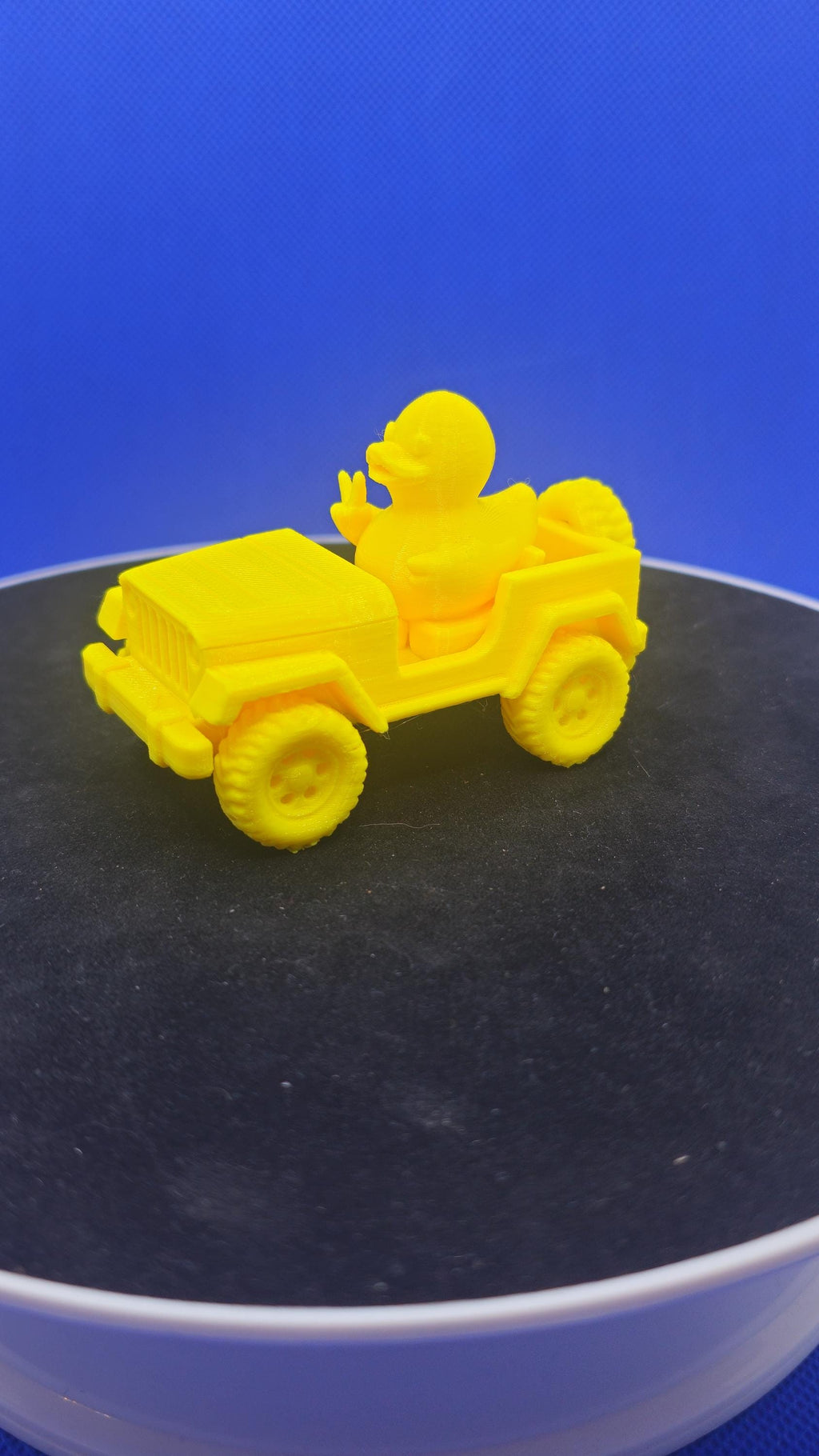 PETG Duck Truck – Peace‑Sign Adventure Duck