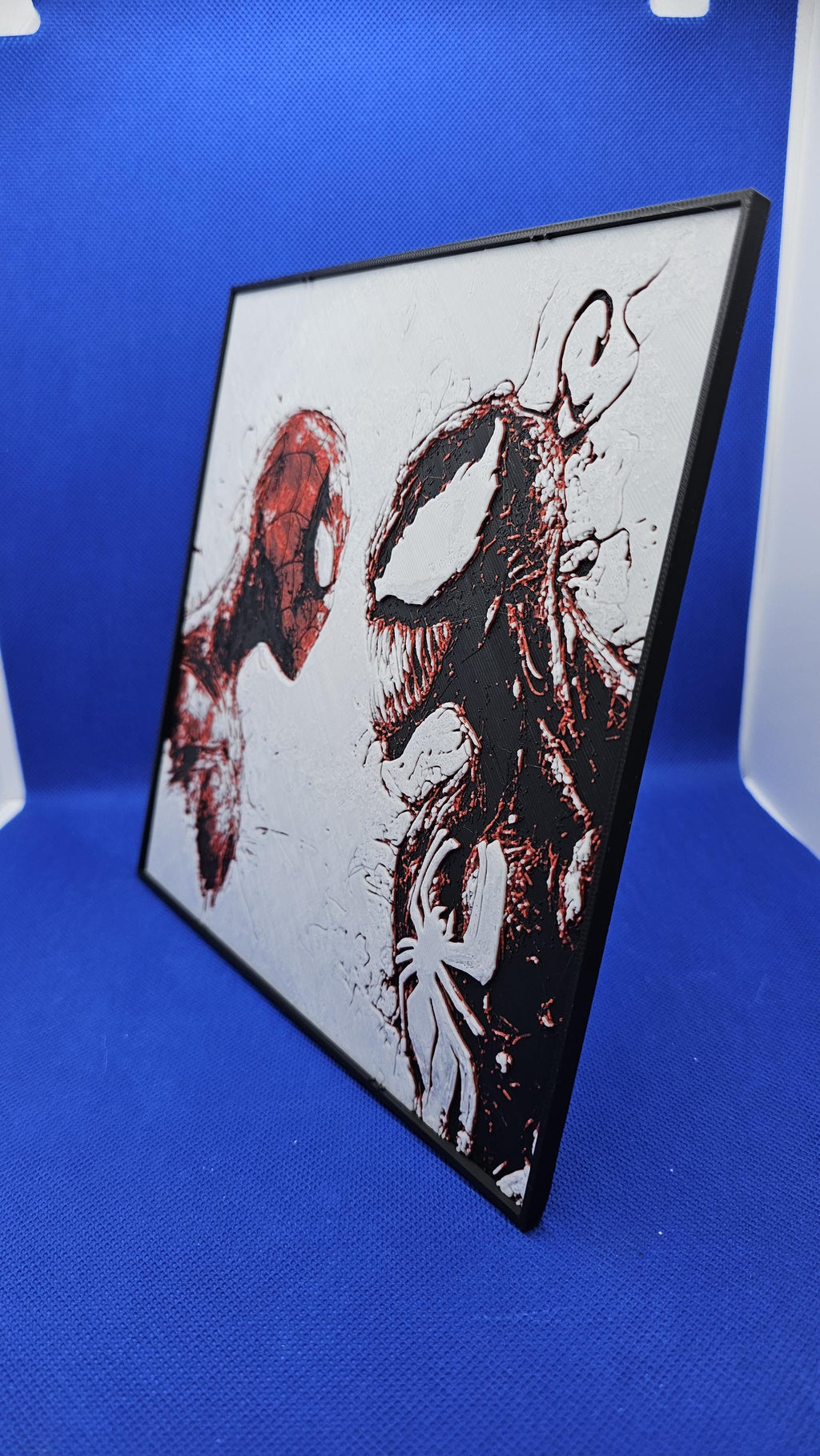 Web Hero vs. Symbiote Clash Lithograph – 8×8 PLA Art with Frame & Stand