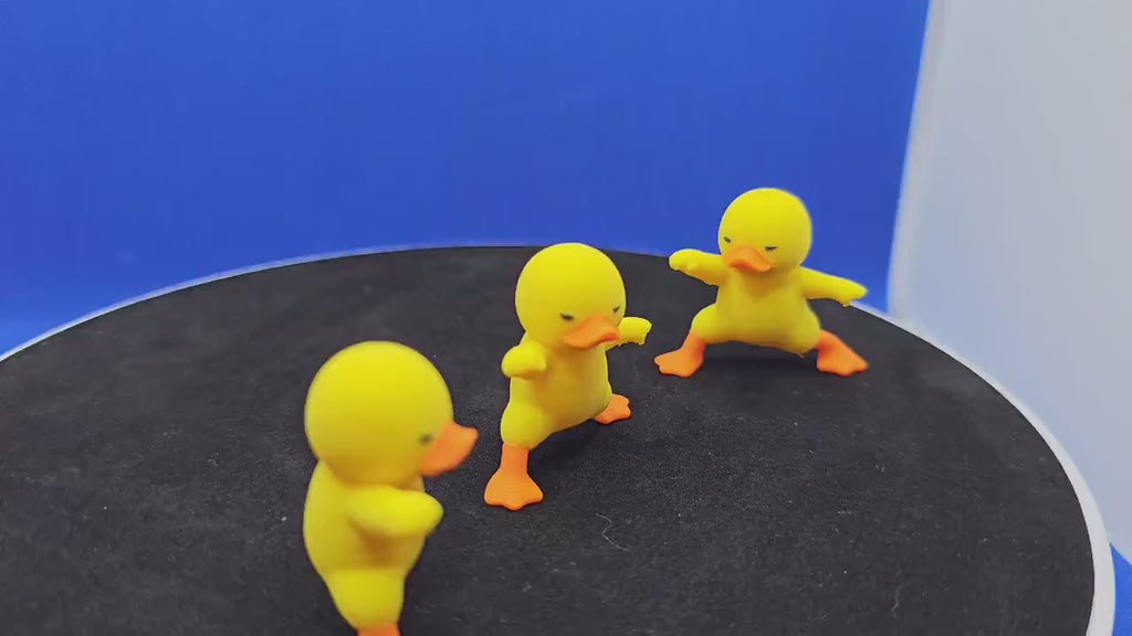 Warrior Pose Yoga Duck Figurine – Handmade PLA Mini for Cruise Ducks, Shelf Decor