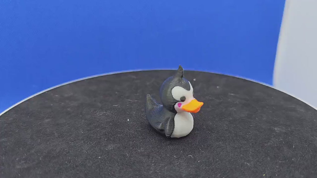 Orca Duck – Killer Whale Mini Duck Figurine – Black & White Ocean Duck – Cruise Duck Hunt Toy – 3D Printed Collectible